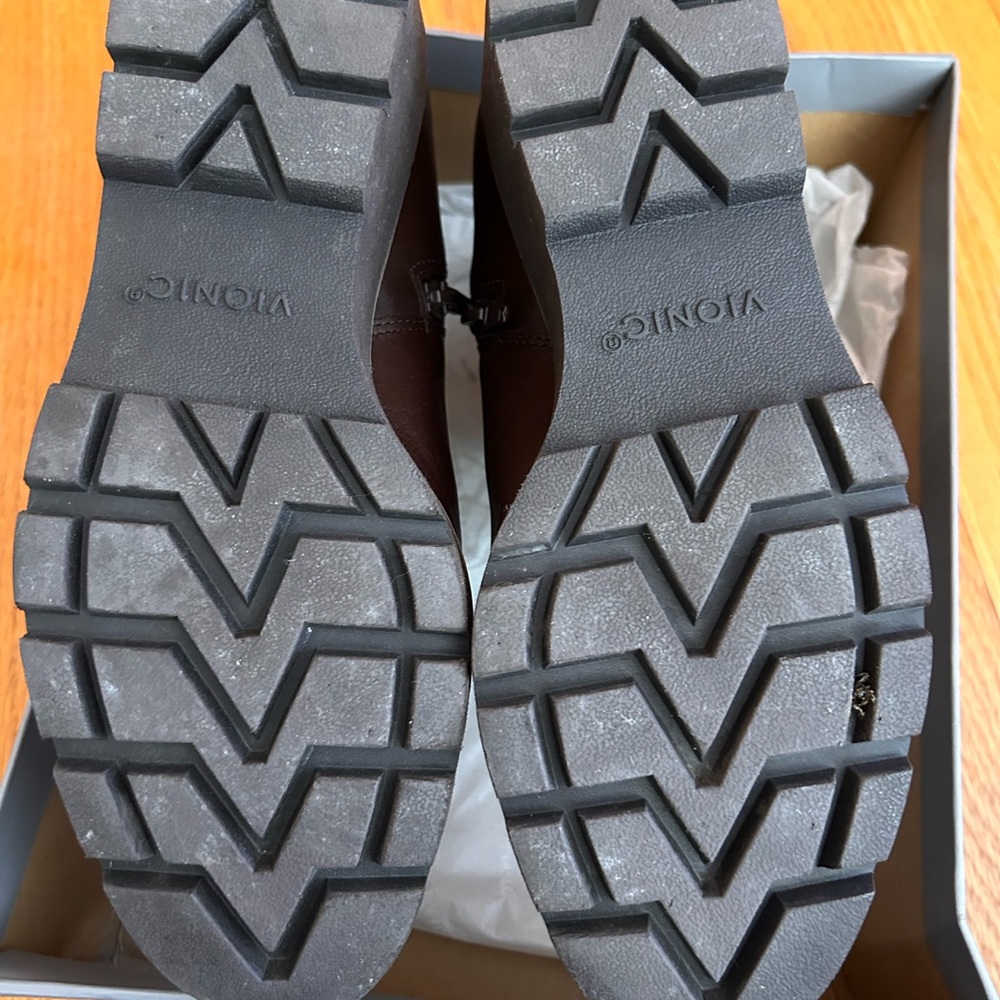 Vionic Aria - image 4